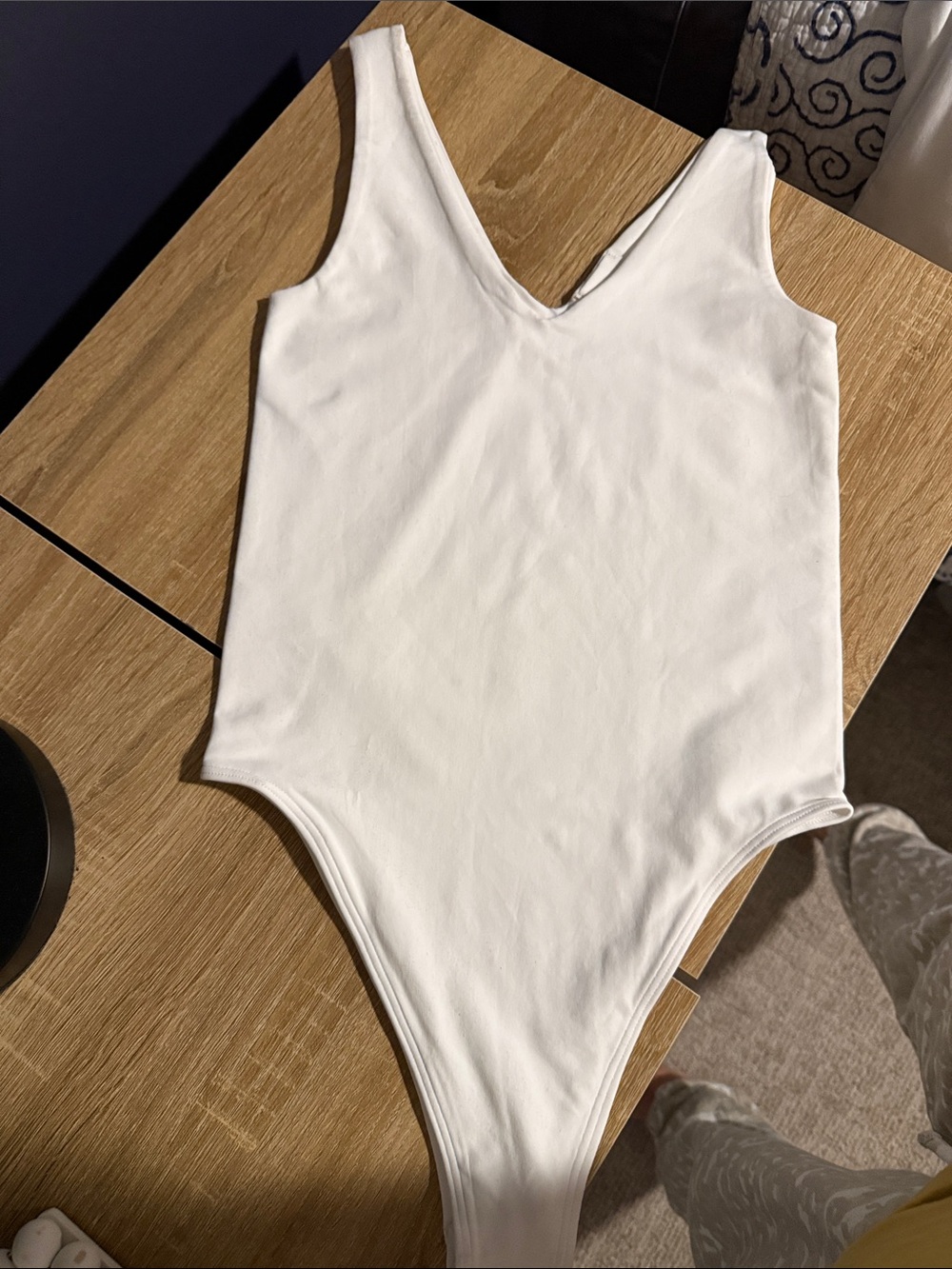 ❌❌SOLD❌❌ Dynamic body suit SOFT never worn, OSFM V-Neck Women's Top